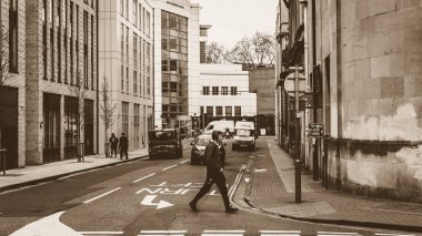 Sepya Bridewell caddede arıyorsunuz