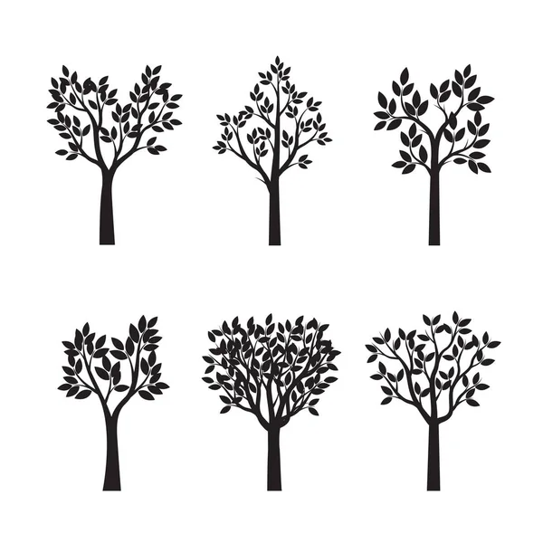 Siyah ağaçlar yapraklarla ayarlayın. Vektör çizim.