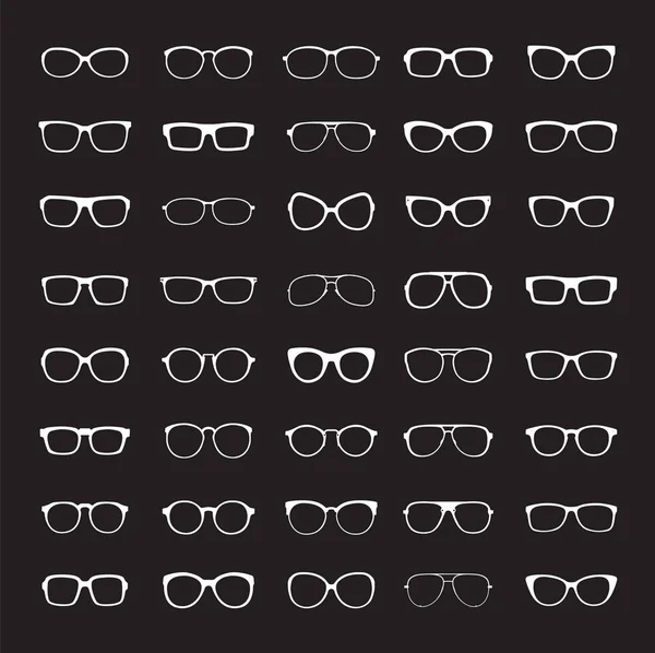 Set of white Glasses isolated. Vector Icons. — Stock Vector