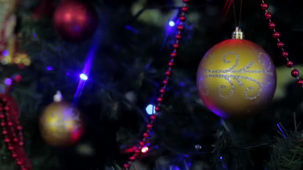 Christmas and New Year tree decoration, garland and toys — Stock Video