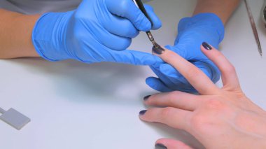 manikürcü master yapan manikür