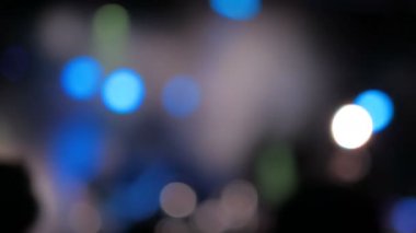 Odaklanamayan konser ışıkları