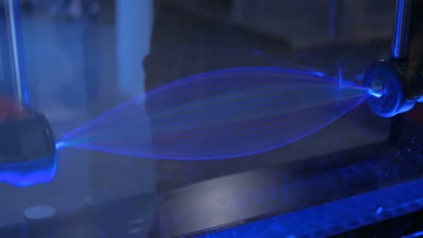 Specific device shows transformation of light wave — Stock Video