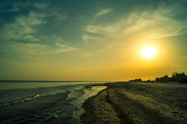 Deniz plaj harika gün batımı