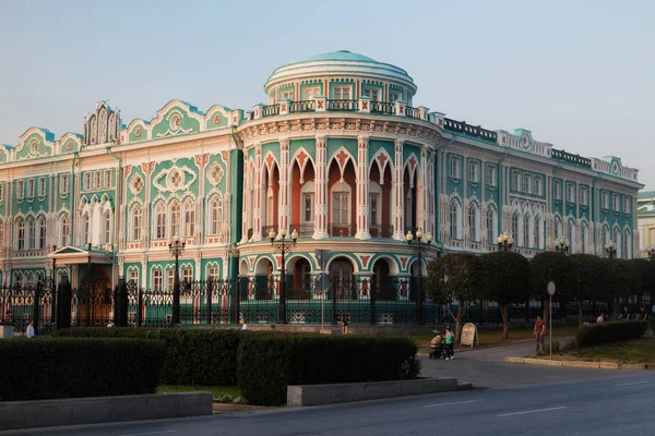 House Sevastyanov - Yekaterinburg Gotik stili bir binada