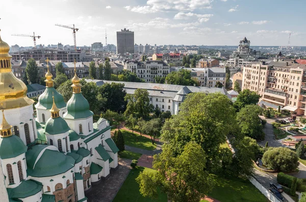 Kiev, Ucrânia, vista panorâmica da cidade — Fotografia de Stock