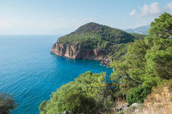 Plajda Türk resort, Chirali, Türkiye'nin yakın turkuaz su