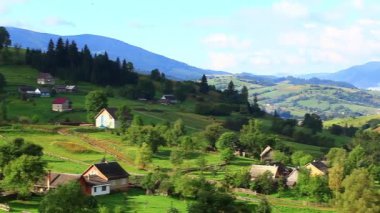 Karpat Dağları Panoraması bir güzel yaz günü, Bukovel, Ukrayna