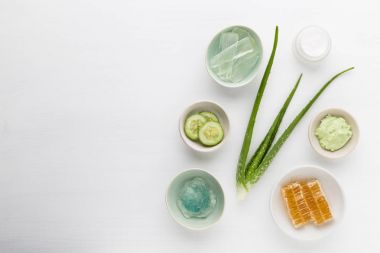 Ev yapımı bitkisel Dermatoloji kozmetik hijyenik krem güzellik için bir