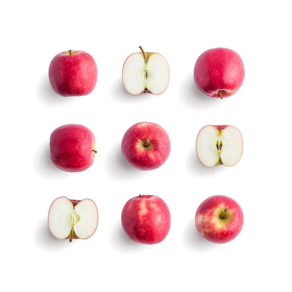 Modèle sans couture avec des fruits frais. Pomme rouge fraîche isolée sur w — Photo