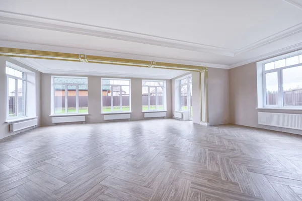 Leeg interieur in moderne huis — Stockfoto