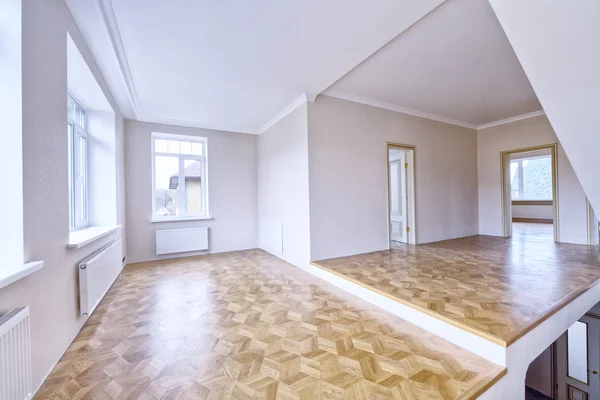 Leeg interieur in moderne huis — Stockfoto