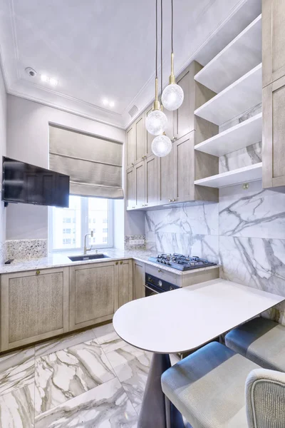 Design de interiores cozinha moderna na nova casa . — Fotografia de Stock