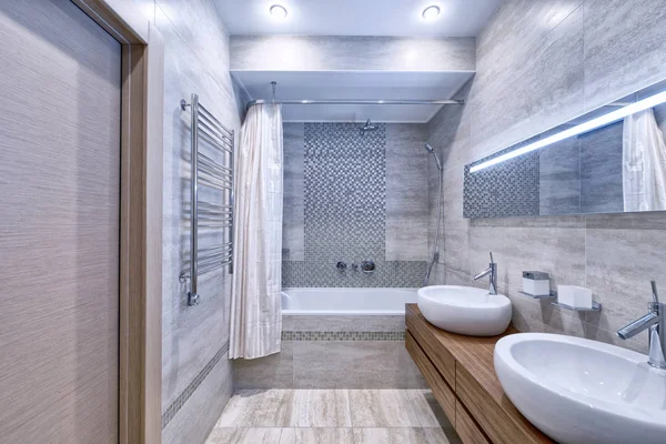 Interno Moderno Del Bagno Nella Nuova Casa — Foto Stock