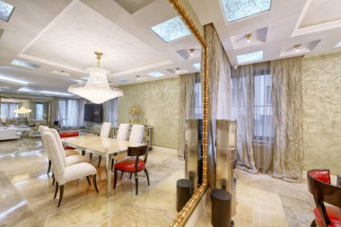 lüks yeni daire iç tasarım oturma odasında.