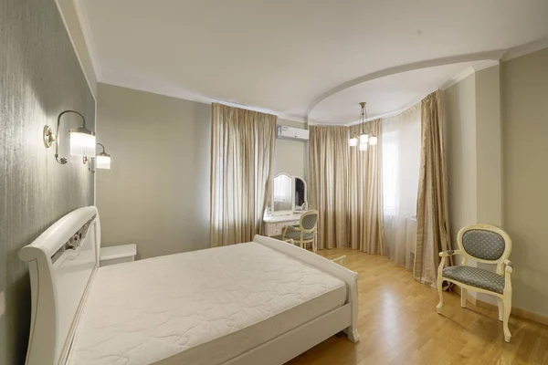 Modern Klasik Yatak Odası — Stok fotoğraf