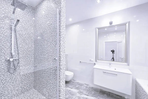 Intérieur Salle Bain Blanc Maison Moderne — Photo