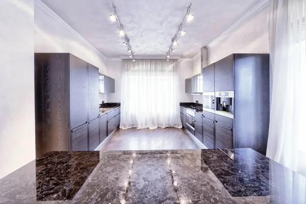 新しい家のインテリア デザイン モダンなキッチン — ストック写真