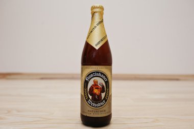 Kiev, Ukrayna -29 Ağustos 2016: Franziskaner weissbier