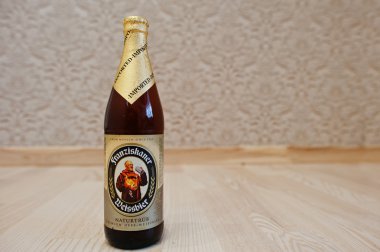 Kiev, Ukrayna -29 Ağustos 2016: Franziskaner weissbier