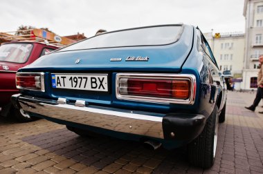 Tarnopol, Ukrayna - 09 Ekim 2016: Klasik retro araba Corolla 