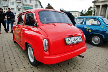 Tarnopol, Ukrayna - 09 Ekim 2016: Klasik retro araba Zaz Zapo