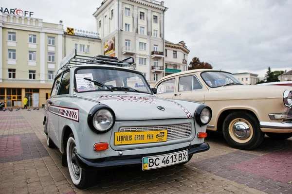 Tarnopol, Ucraina - 09 ottobre 2016: Classic auto retrò Trabant — Foto Stock