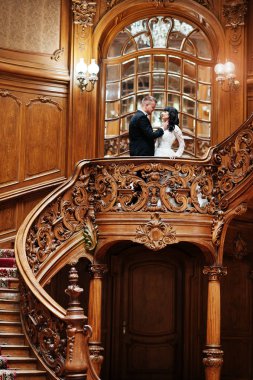 Elegance Düğün çifti Kraliyet Sarayı'nda aşık.