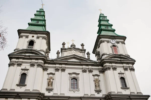 テルノーピリ、ウクライナ、ヨーロッパで聖マリア大聖堂教会. — ストック写真