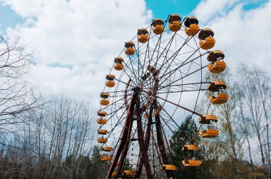 Abadonrd dönme dolap Pripyat hayalet kasaba Chernobyl exclusi