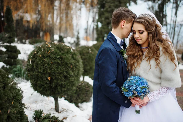 Someone special lovely wedding couple in love at winter day. — Stock Photo, Image