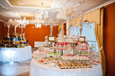 Farklı tatlılar ve düğün Resepsiyon tabl catering, Top kek