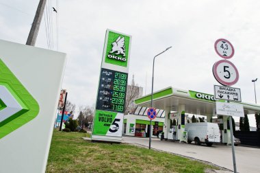 Kiev, Ukrayna - 22 Mart 2017: Okko benzin istasyonu. 