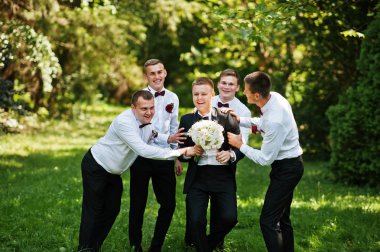 Dört en iyi ile moda damat Papyonlar açık mans. 