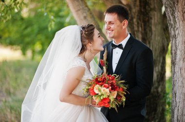 Harika Düğün çifti PA birbirlerinin şirket zevk