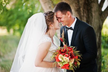 Harika Düğün çifti PA birbirlerinin şirket zevk