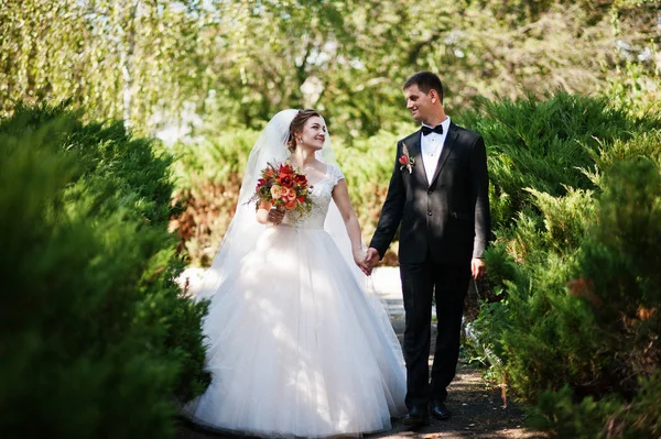 Harika Düğün çifti PA birbirlerinin şirket zevk