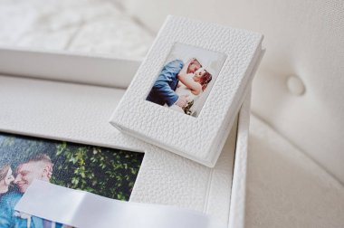 Muhteşem beyaz deri photobooks veya fotoğraf albümleri'düğün