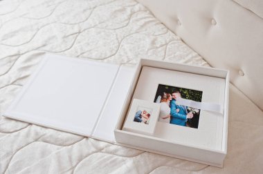 Muhteşem beyaz deri photobooks veya fotoğraf albümleri'düğün