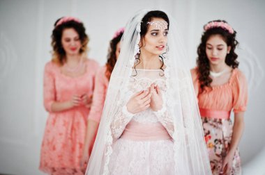 Harika gelin gelinlik yararlı güzel brid ile poz