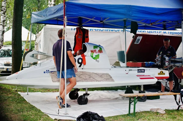 Ternopil, Ukrayna - 26 Ağustos 2017: Dünya Şampiyonası Powerboa