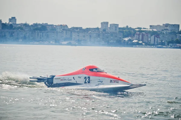 Ternopil, Ukrayna - 26 Ağustos 2017: Dünya Şampiyonası Powerboa