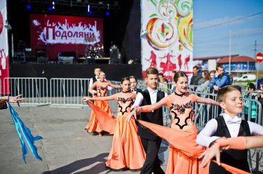 Ternopil, Ukrayna - 1 Ekim 2017: balo salonu dans çocuklara Po