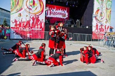 Ternopil, Ukrayna - 1 Ekim 2017: Modern dans çocuklar Podoly