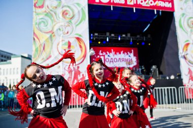 Ternopil, Ukrayna - 1 Ekim 2017: Modern dans çocuklar Podoly