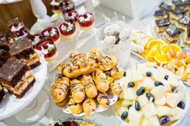 Çok renkli snacks farklı düğün bu çok çeşitli