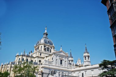 Madrid, İspanya - 24 Ağustos, 2017: binalarda Madrid sokaklarında,.