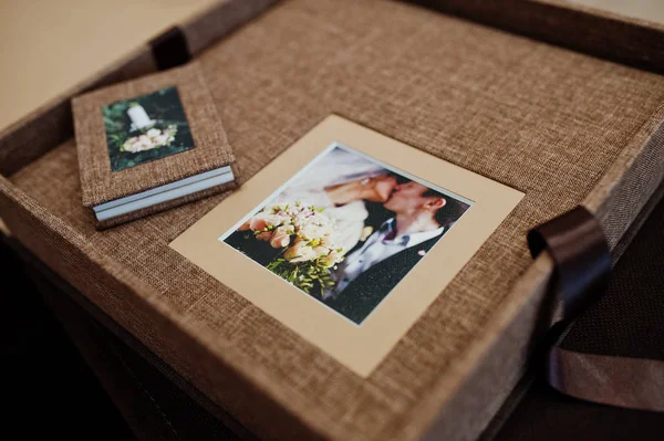 Brown textile wedding photo book or album. — Stock Photo, Image