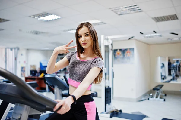 Young Brunette Sexy Slim Girl Doing Workout Gym Sporty Beautiful — Stock Photo, Image