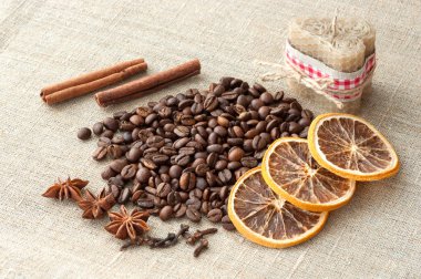 kahve kompozisyon. keten kumaş.